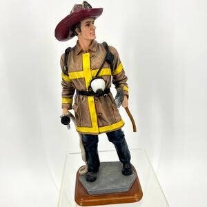 Vintage 2000 Red Hats of Courage Sentinel Of Courage 2/1945 Fireman Resin Figure
